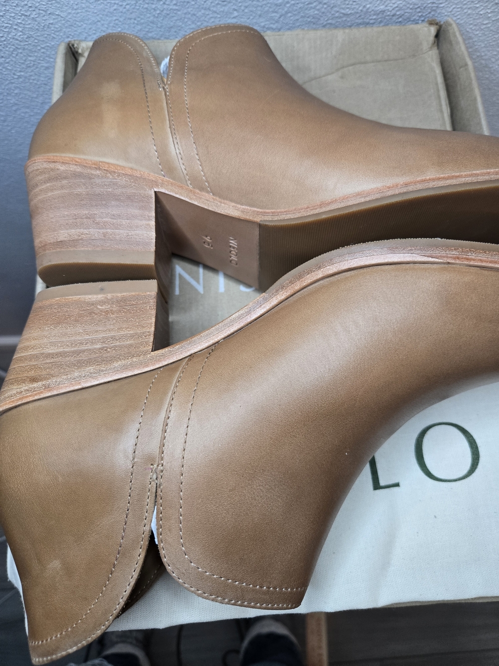 Nisolo Mia Women's Beige Leather V-Cut Low Heel Booties - Sz 9.5 Ret $200 New - Picture 10 of 14